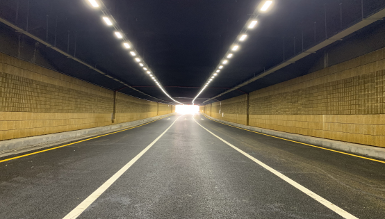 深圳交通設(shè)施建設(shè)領(lǐng)域又一重大創(chuàng)新——龍華新區(qū)大道北延段隧道降噪工程